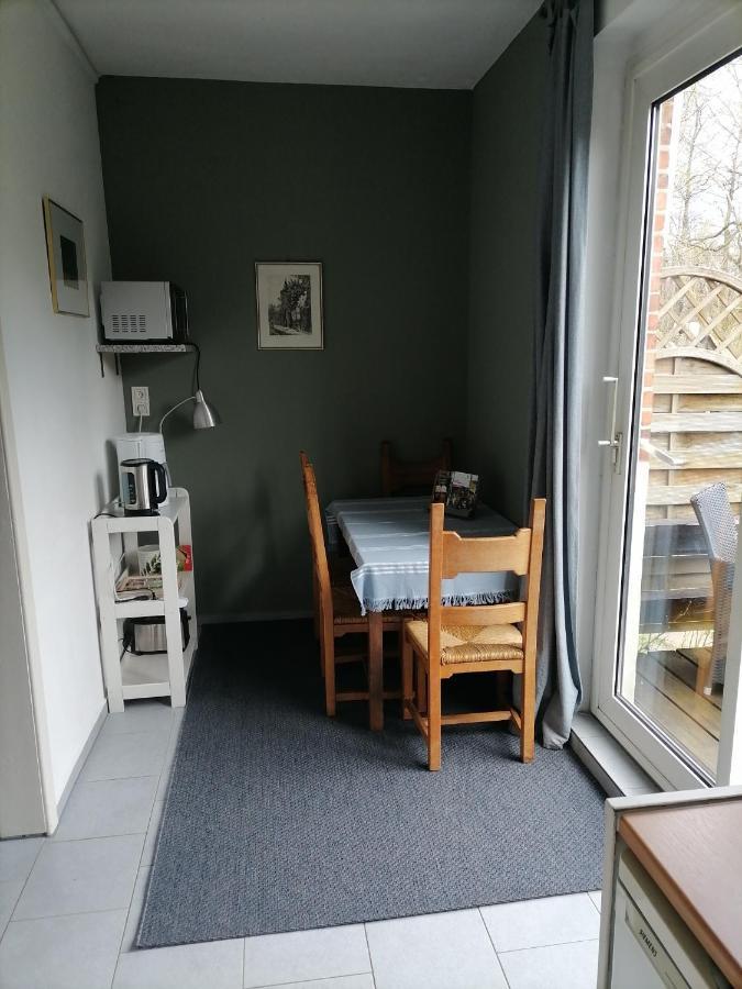Gutshaus Daemelow Tussen Schwerin En Wismar Exteriör bild