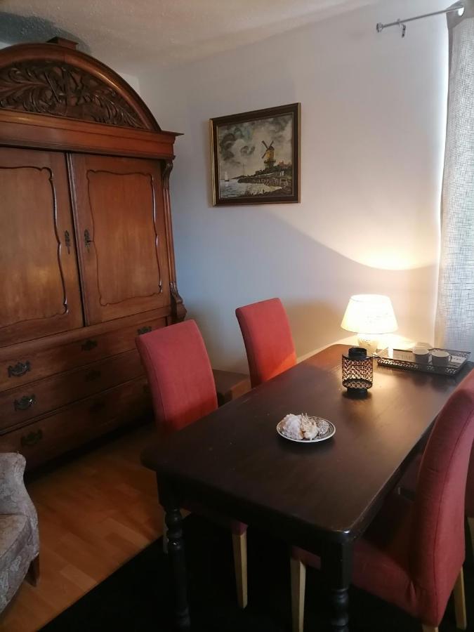 Gutshaus Daemelow Tussen Schwerin En Wismar Exteriör bild